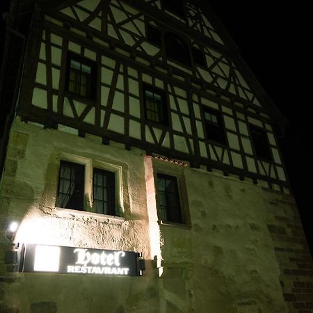 Schlosshotel Hoefingen Леонберг Экстерьер фото
